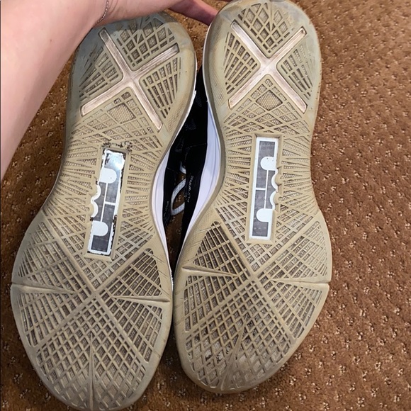 LEBRON 10 (X) PRISM ATHLETIC SHOES - Picture 8 of 8